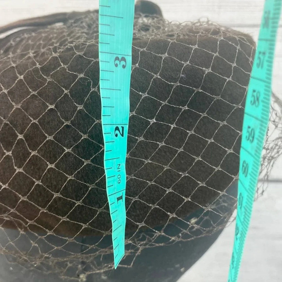 Vintage Glamour Felts Ladies Union Made in USA Wool Brown Pillbox Hat - Picture 9 of 9